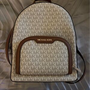 New without tags Michael kors medium backpack
